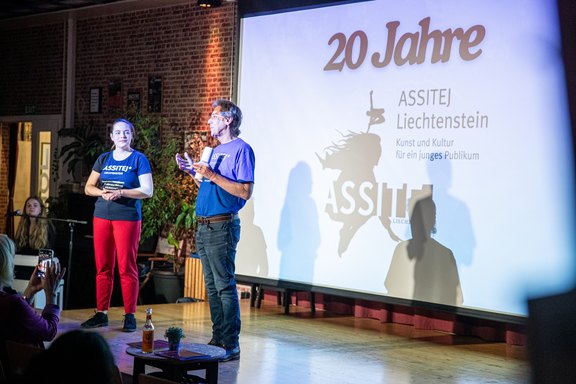 02_20_Jahre_Feier_ASSITEJ.jpg  
